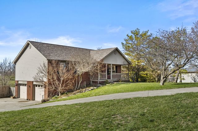 1309 & 1313 Twin Brook Drive, Berea, KY 40403