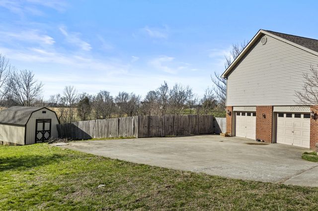1309 & 1313 Twin Brook Drive, Berea, KY 40403