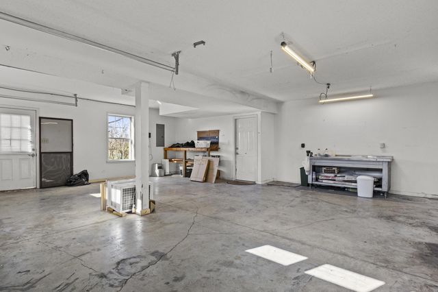 1309 & 1313 Twin Brook Drive, Berea, KY 40403