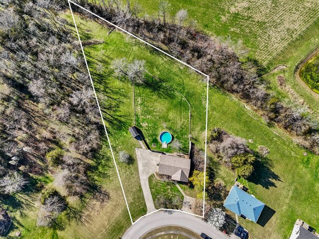 1309 & 1313 Twin Brook Drive, Berea, KY 40403