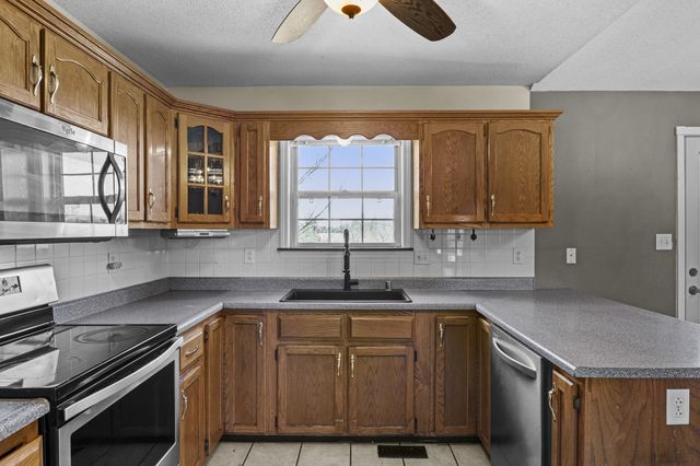 1309 & 1313 Twin Brook Drive, Berea, KY 40403