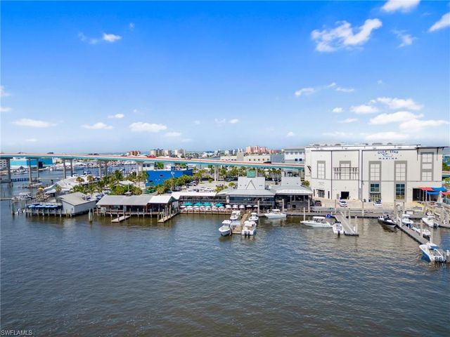 870 Oak ST, Fort Myers Beach, FL 33931