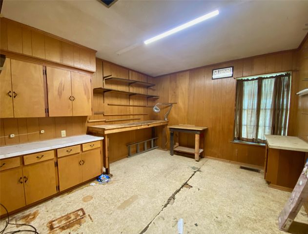 800 Carver Street, Whitesboro, TX 76273