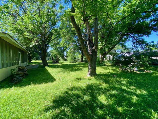 800 Carver Street, Whitesboro, TX 76273