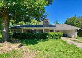800 Carver Street, Whitesboro, TX 76273