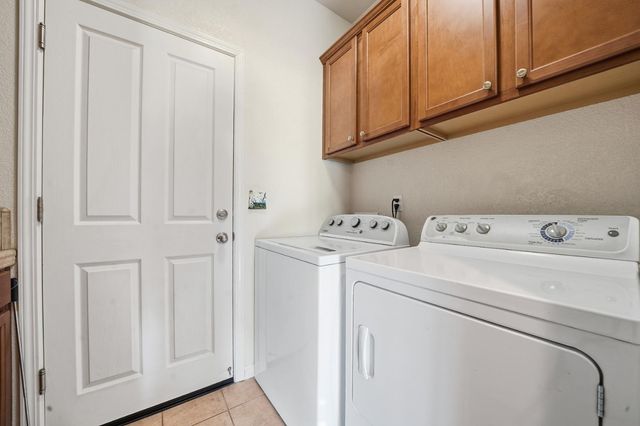 4740 Spyglass Dr, Ione, CA 95640