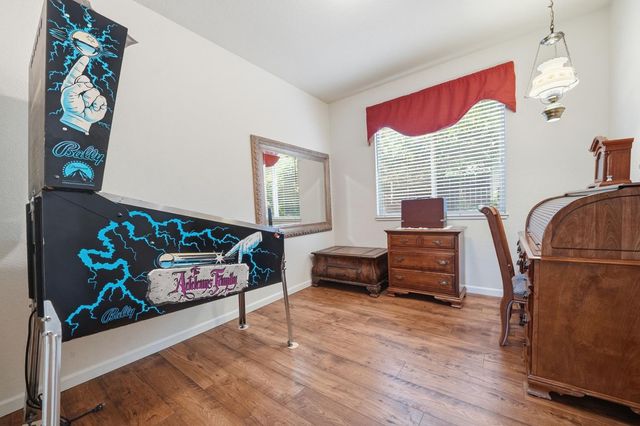 4740 Spyglass Dr, Ione, CA 95640