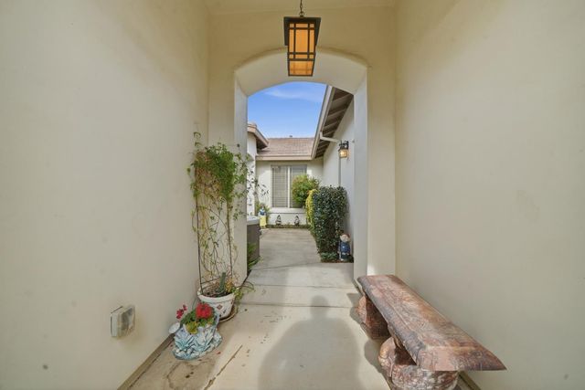 4740 Spyglass Dr, Ione, CA 95640