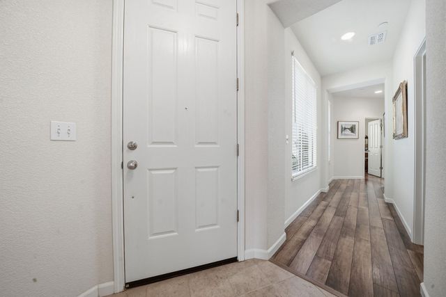 4740 Spyglass Dr, Ione, CA 95640