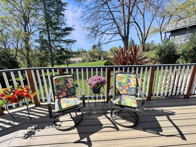 11803 Torrey Pines Dr, Auburn, CA 95602