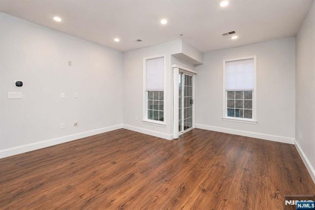 200 Dey Street 244, Harrison, NJ 07029