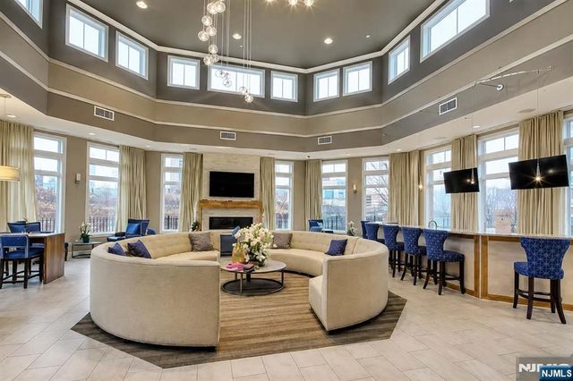 200 Dey Street 244, Harrison, NJ 07029