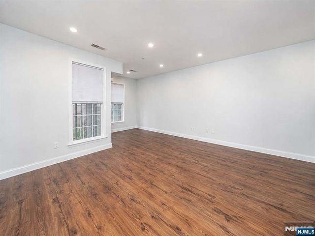 200 Dey Street 244, Harrison, NJ 07029
