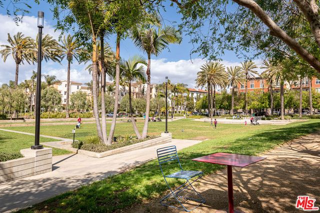 12655 Bluff Creek Drive 129, Playa Vista, CA 90094