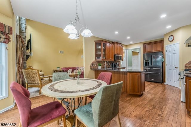 6 Jayne Dr, Lopatcong Twp., NJ 08865