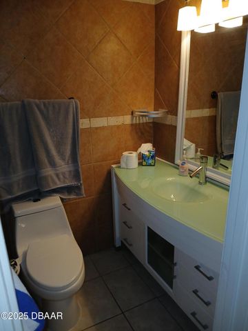 1253 Harbour Point Drive, Port Orange, FL 32127