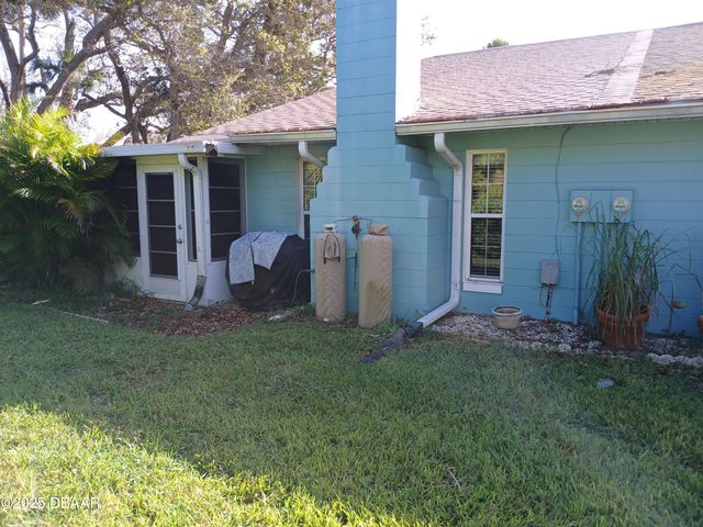 1253 Harbour Point Drive, Port Orange, FL 32127