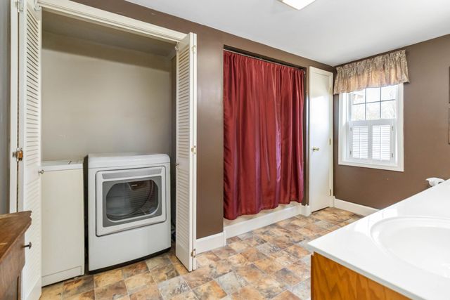 1810 Aderholt Road, Bronston, KY 42518