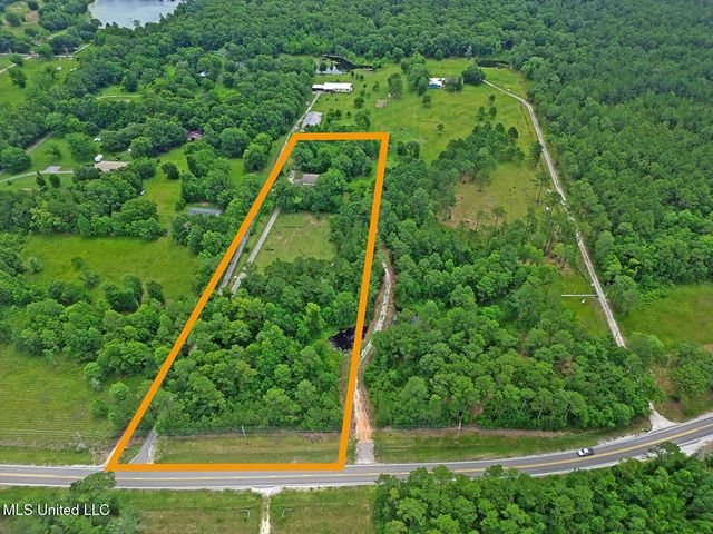11380 County Farm Road, Gulfport, MS 39503