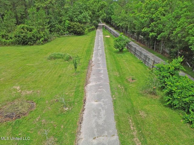 11380 County Farm Road, Gulfport, MS 39503