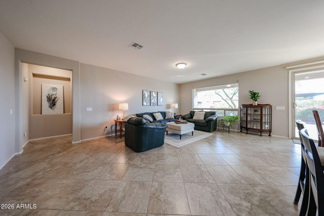 17555 W GLENHAVEN Drive, Goodyear, AZ 85338