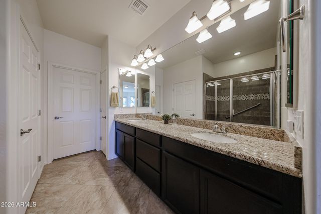 17555 W GLENHAVEN Drive, Goodyear, AZ 85338