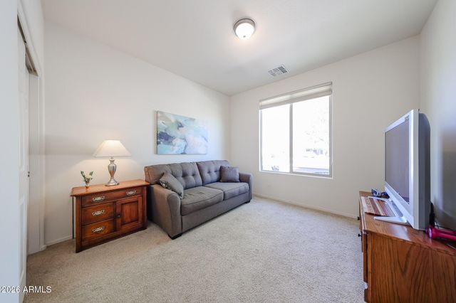 17555 W GLENHAVEN Drive, Goodyear, AZ 85338