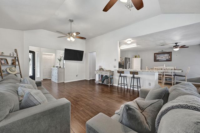 3902 Cary Creek Drive, Baytown, TX 77521