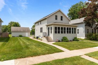 1841 MINNESOTA STREET, Oshkosh, WI 54902
