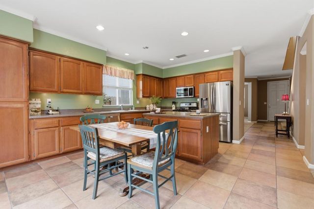 1891 River Bank Dr, Marysville, CA 95901