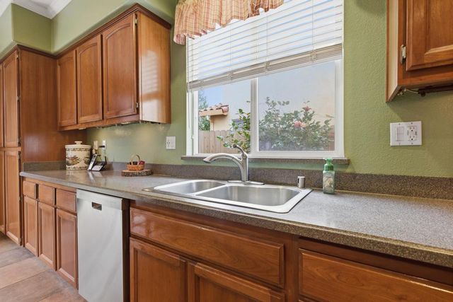 1891 River Bank Dr, Marysville, CA 95901