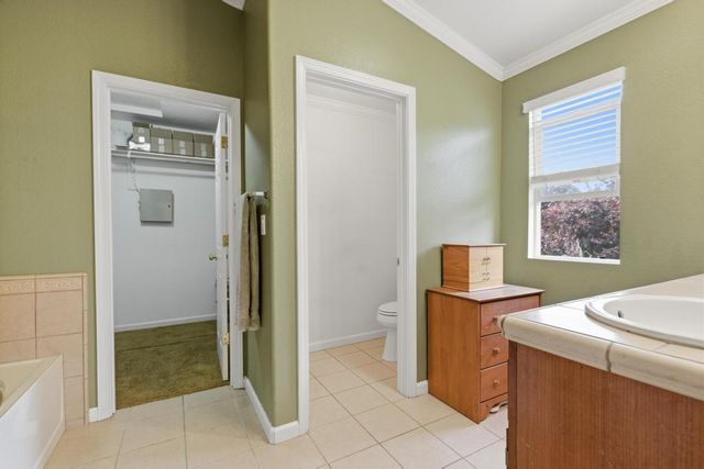 1891 River Bank Dr, Marysville, CA 95901