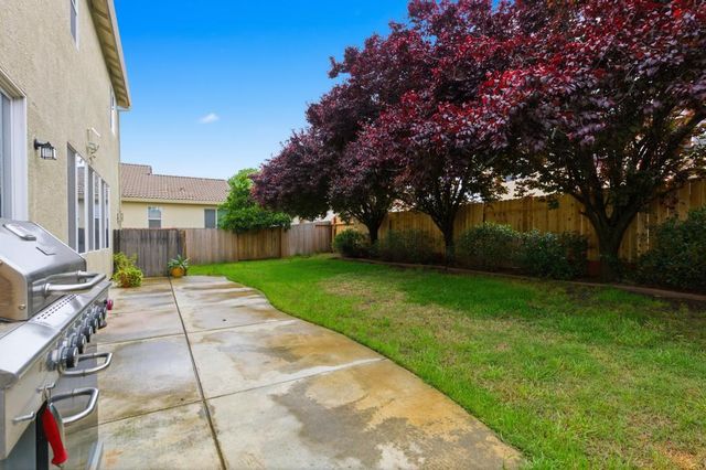 1891 River Bank Dr, Marysville, CA 95901