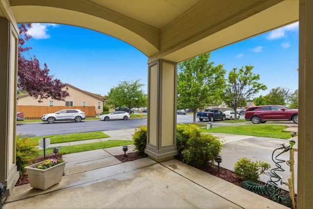 1891 River Bank Dr, Marysville, CA 95901