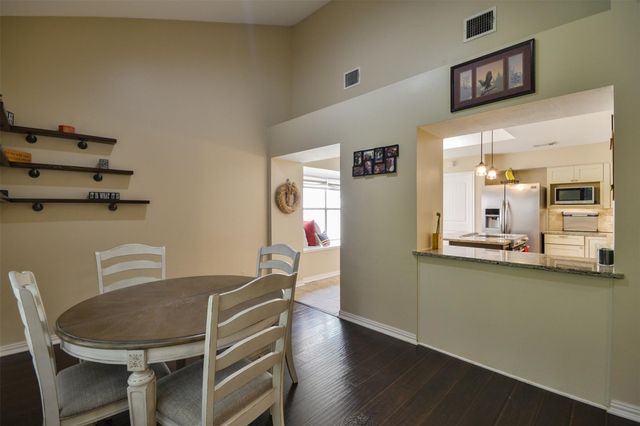 3218 Lake Stream Drive, Kingwood, TX 77339
