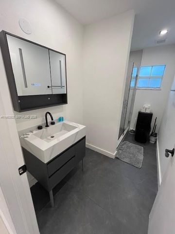 270 NW 41st St 0, Miami, FL 33127