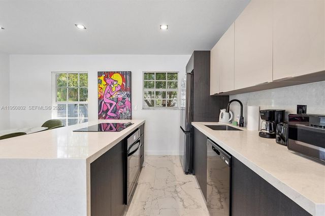 270 NW 41st St 0, Miami, FL 33127