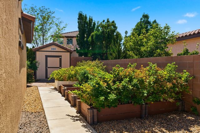 9505 Andesite Drive NW, Albuquerque, NM 87114