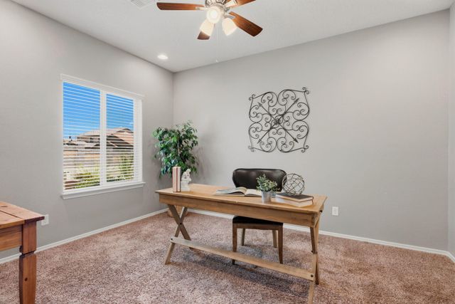 9505 Andesite Drive NW, Albuquerque, NM 87114