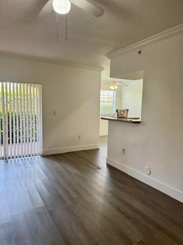 140 SW 117th Avenue 4108, Pembroke Pines, FL 33025