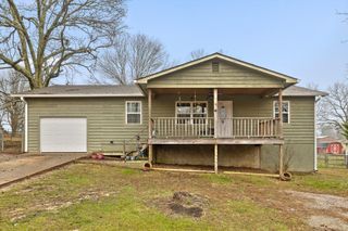 70 Pinoak Road, Trenton, GA 30752