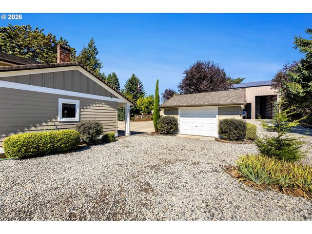34517 Se LAWTON Rd, Washougal, WA 98671