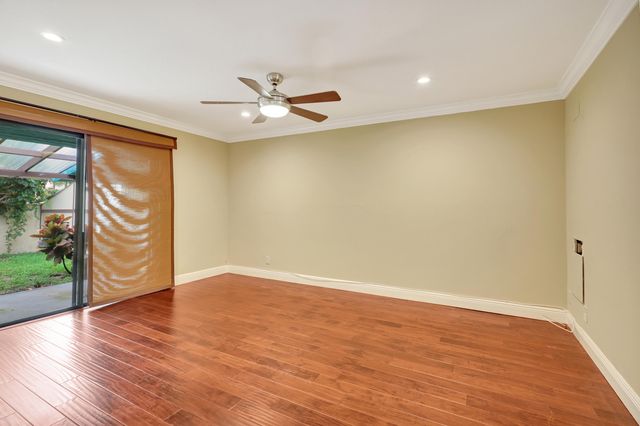 1003 Raintree Lane, Palm Beach Gardens, FL 33410