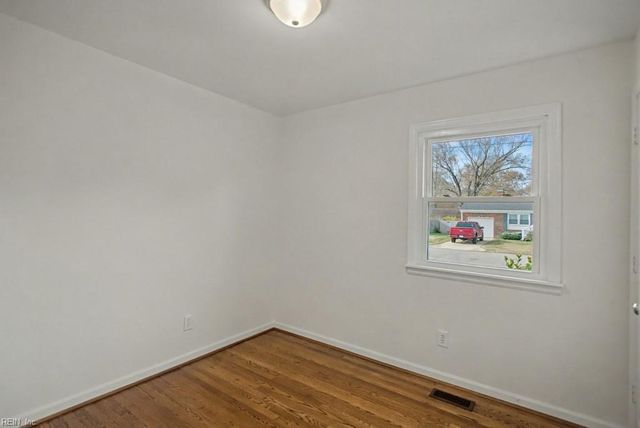 384 Mohea CIR, Newport News, VA 23602