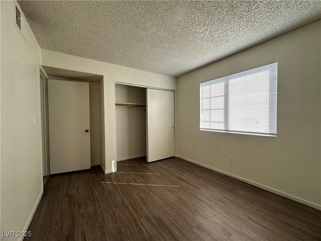 1873 Dwarf Star Drive 145, Las Vegas, NV 89115