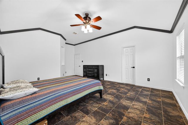 21627 Falvel Misty Drive, Spring, TX 77388