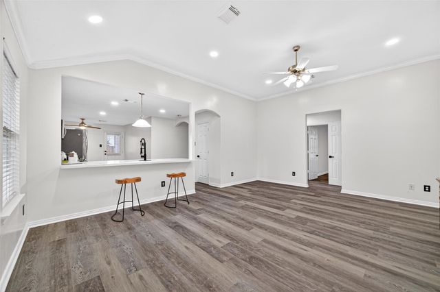 21627 Falvel Misty Drive, Spring, TX 77388