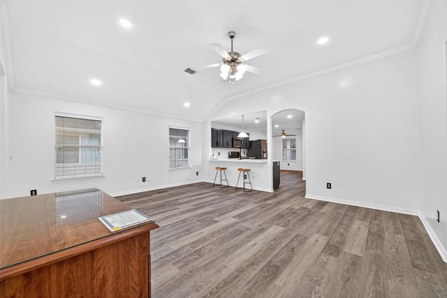 21627 Falvel Misty Drive, Spring, TX 77388