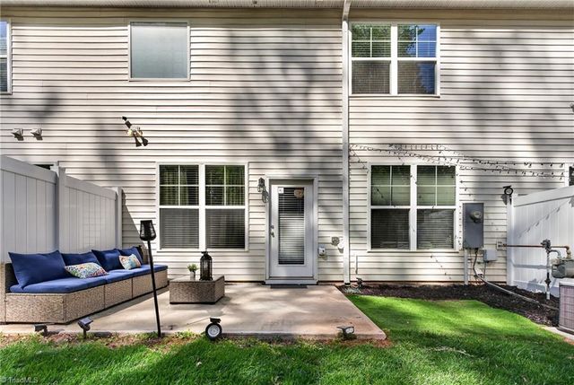 30 Finley Ridge Way, Greensboro, NC 27455