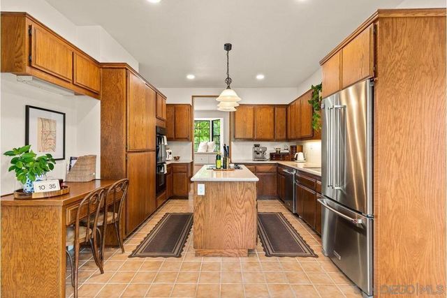 1421 Blue Lilac, Alpine, CA 91901
